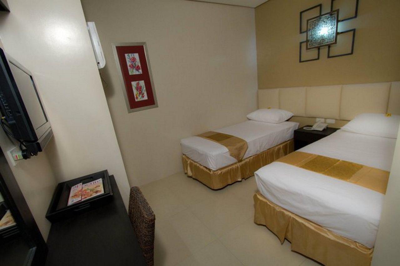 Hotel Stella Cebu Exterior photo