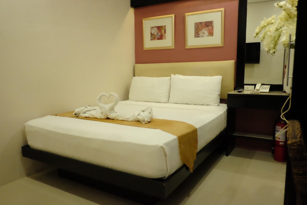 Hotel Stella Cebu Exterior photo